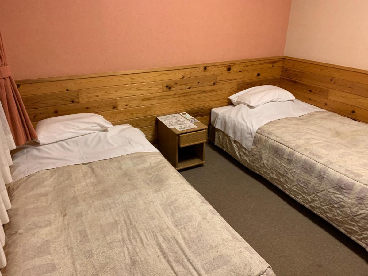 Turtle Inn Никко Экстерьер фото