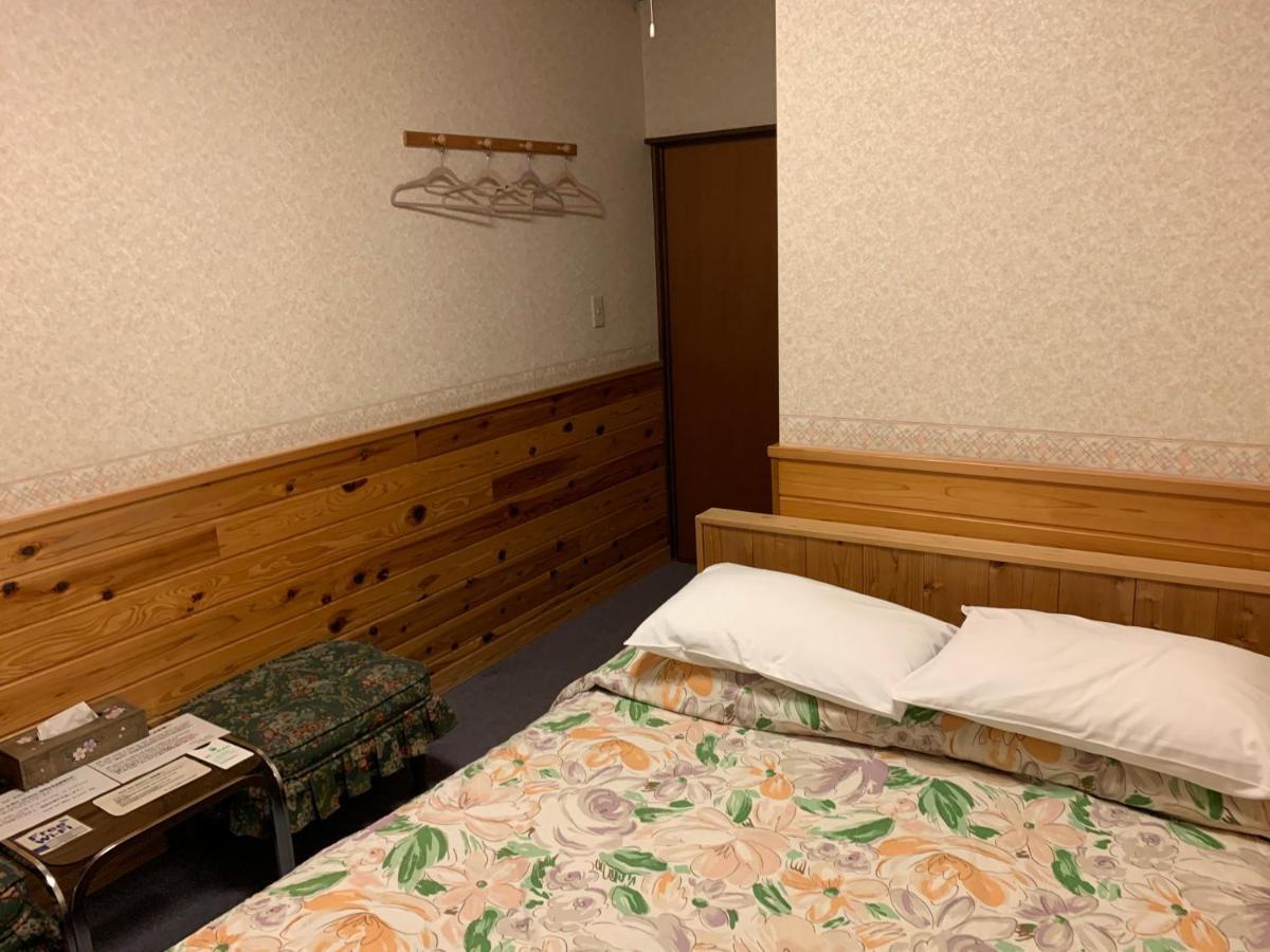 Turtle Inn Никко Экстерьер фото