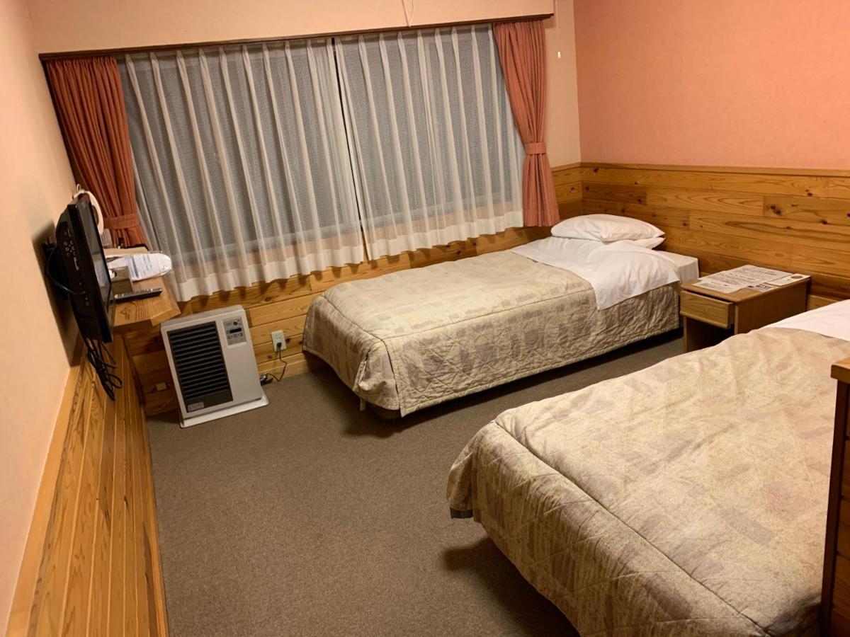 Turtle Inn Никко Экстерьер фото
